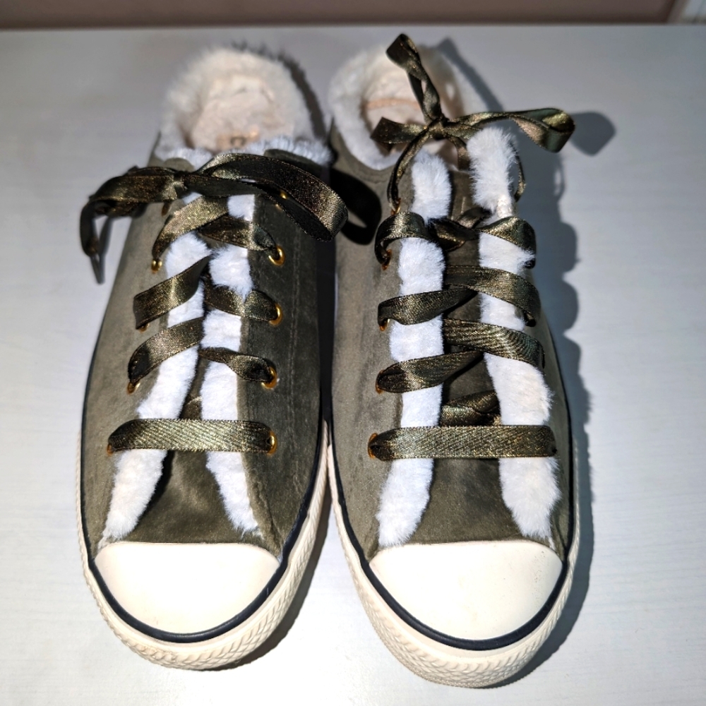 Women's Converse Chuck Taylor All Star Dainty Mule size 8